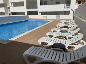 Descobrir o Mar 6, com piscina a 50 metros da praia